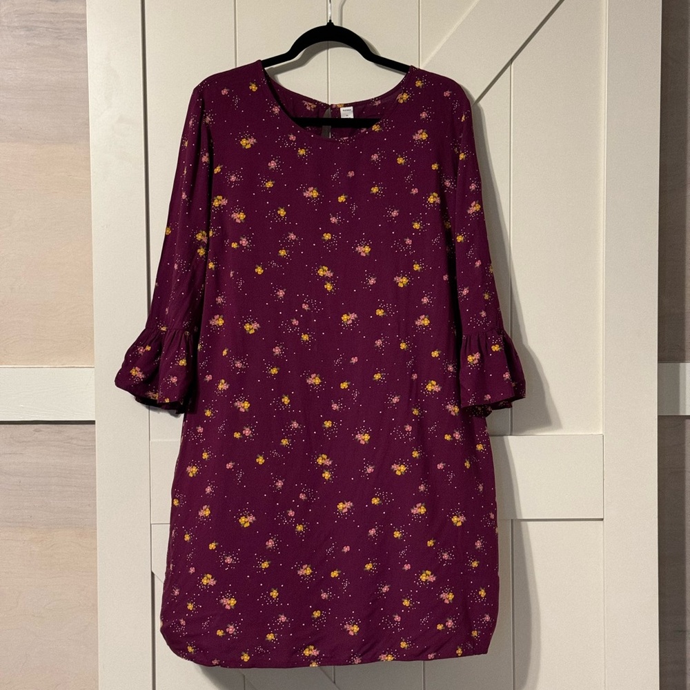 Violet purple floral shift dress with elbow sleeves
